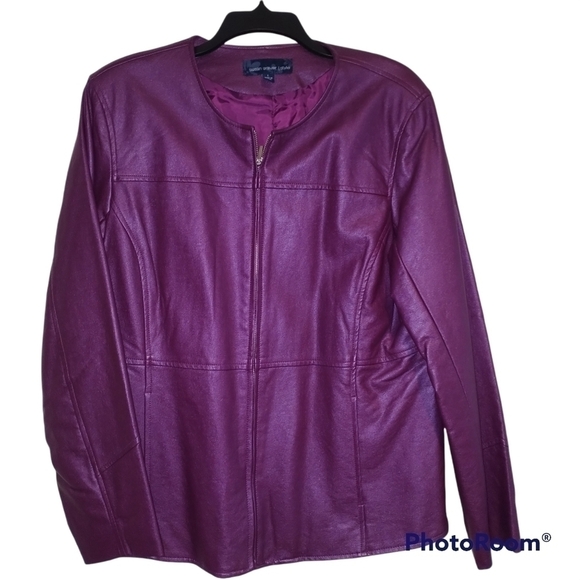 Susan Graver Jackets & Blazers - Susan Graver Faux leather Zipper Front Eggplant Jacket Sz L
